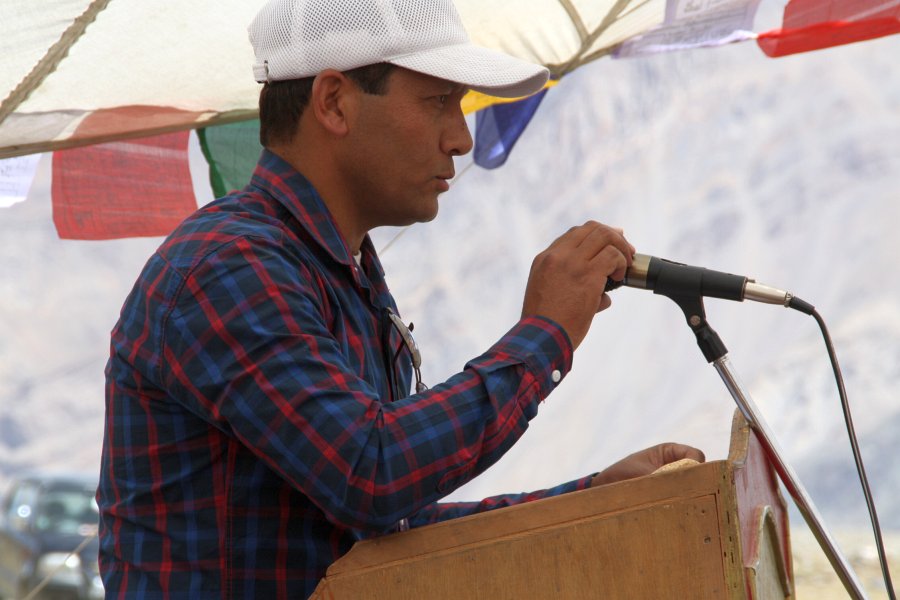 Rede Mr. Hansraj Sharma, Principal